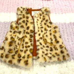 Furry leopard vest